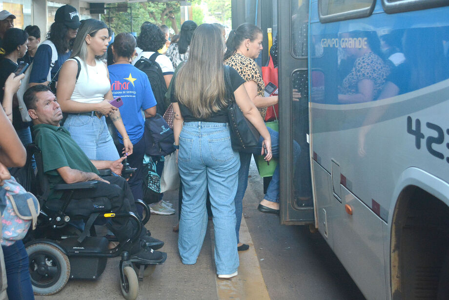 Em ano eleitoral, preço do passe de ônibus pode disparar em Campo Grande