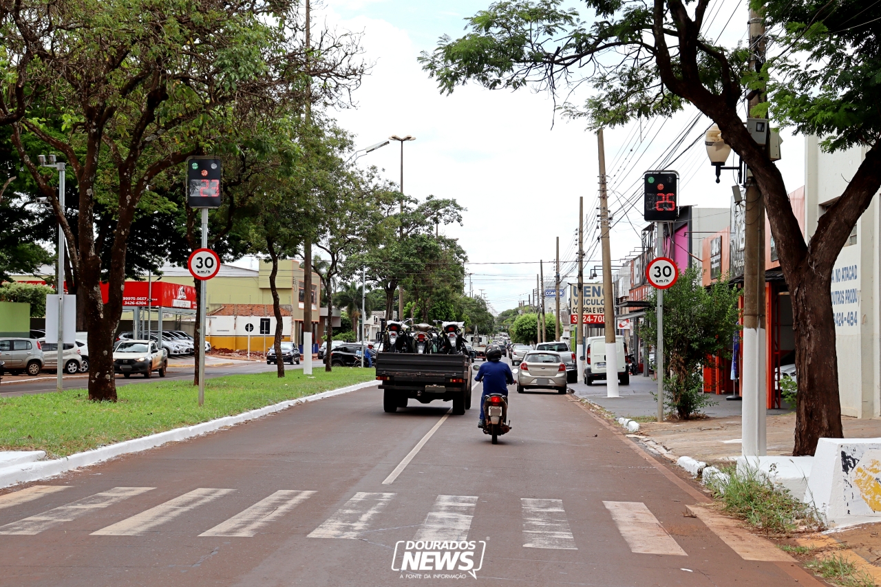 Período educativo chega ao fim e lombadas e semáforos começam a multar