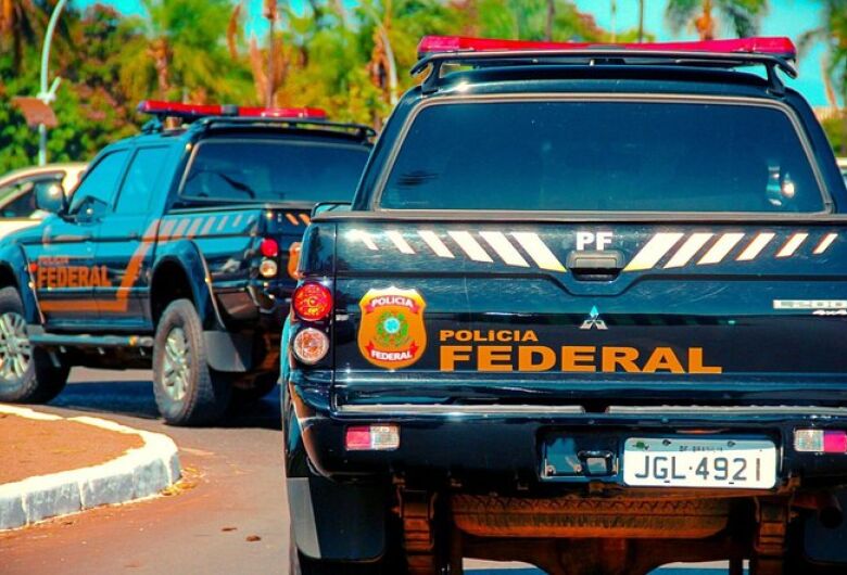 Criminoso que expulsava moradores para transformar casas em ‘bocas de fumo’ é preso pela PF