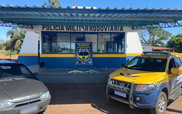 Homem é preso pela PMR com cocaína pura escondida em carro