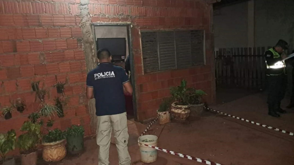 Pistoleiros invadem casa e executam 2 brasileiros na fronteira