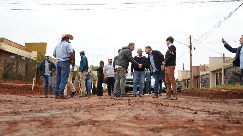 Equipe do Fonplata acompanha avanço das obras em Dourados e nos distritos