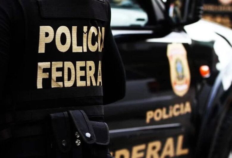 PF cumpre mandado de busca e apreensão expedido pela Justiça em Dourados