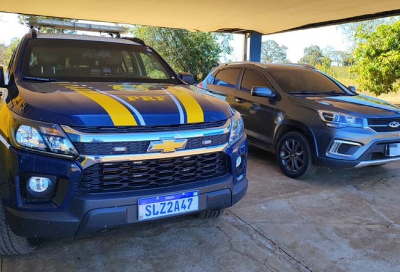 Veículo furtado em São Paulo é recuperado em Mato Grosso do Sul