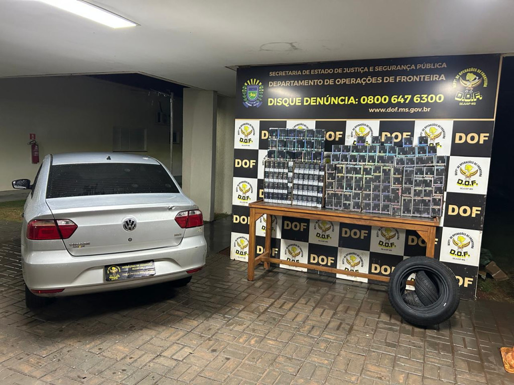 Jovem é preso tranportando R$ 100 mil em cigarros eletrônicos