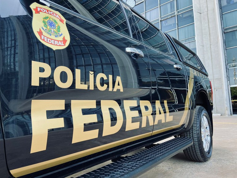 PF cumpre mandado de busca em operação contra abuso infantojuvenil na internet