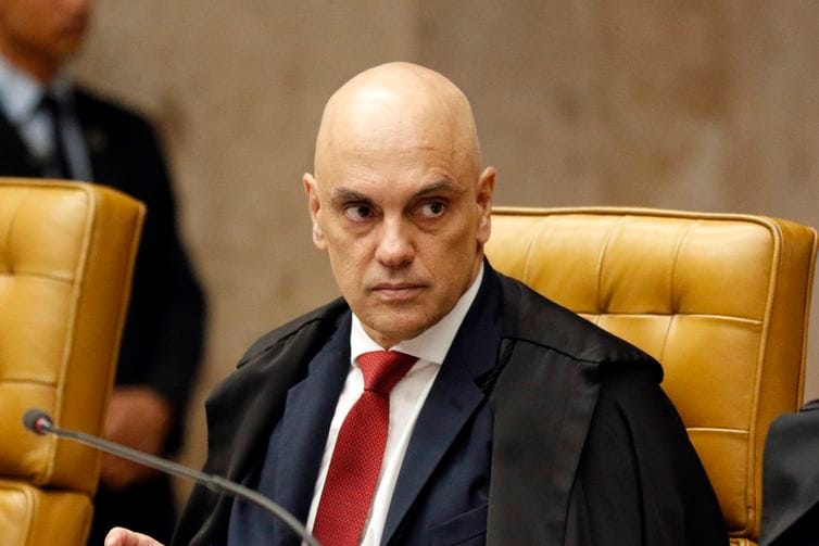 Moraes chama sanções de “ilegais” e rejeita coações dos EUA