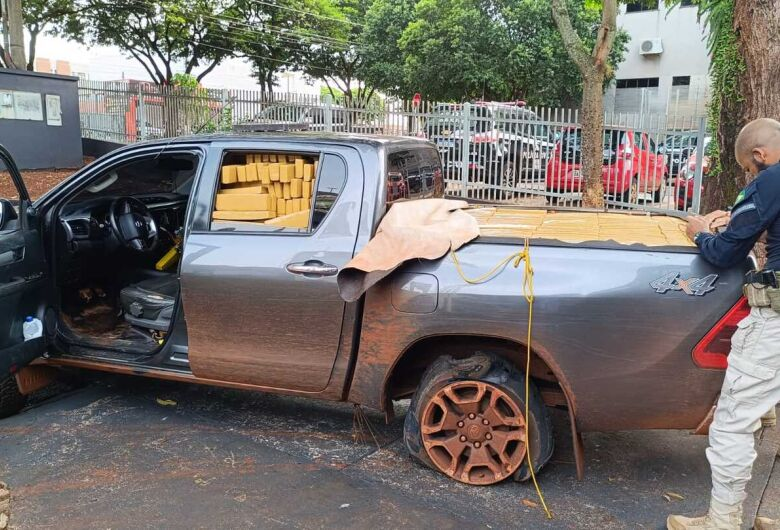 Maconha apreendida após perseguição em Dourados totalizou quase 2,4 toneladas